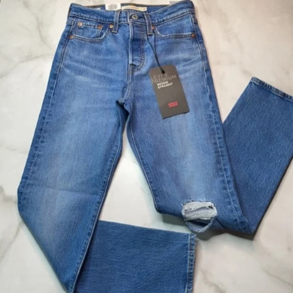 Levi's Wedgie Crop Straight Leg Jeans Distressed Jive Tone - Picture 2 of 7